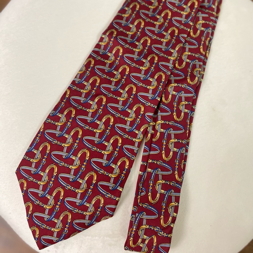 The custom Shop silk tie